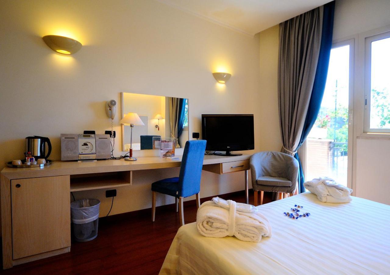 Best Western Hotel Globus Rome Extérieur photo